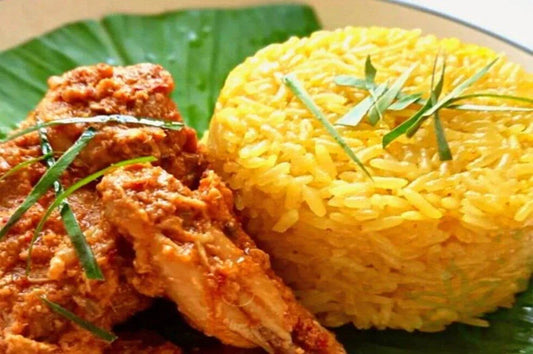 How to Make Pulut Kuning with Chicken Rendang (Easy Recipe)