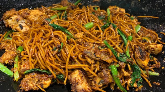 How to Make Mee Goreng Mamak at Home